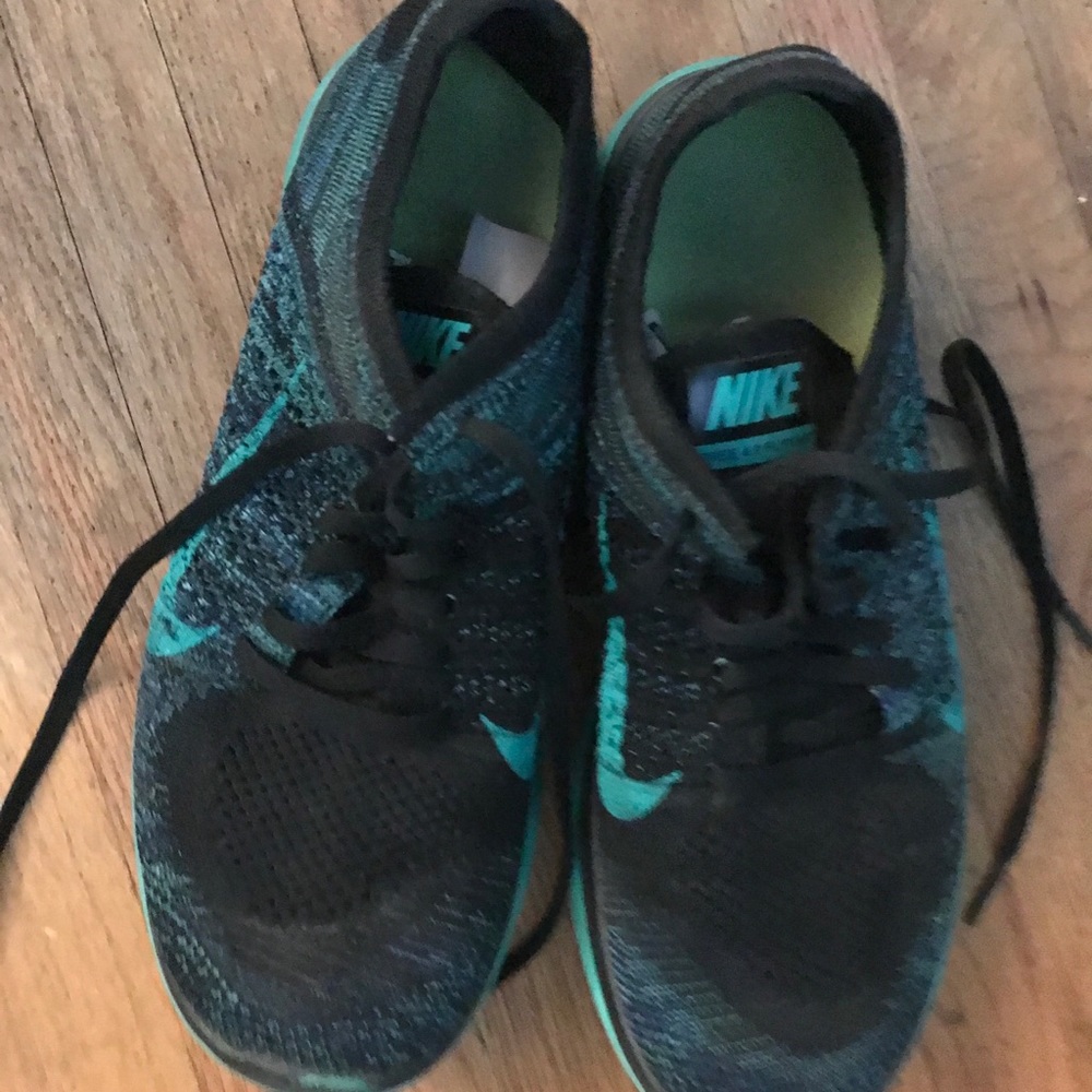 nike running shoes